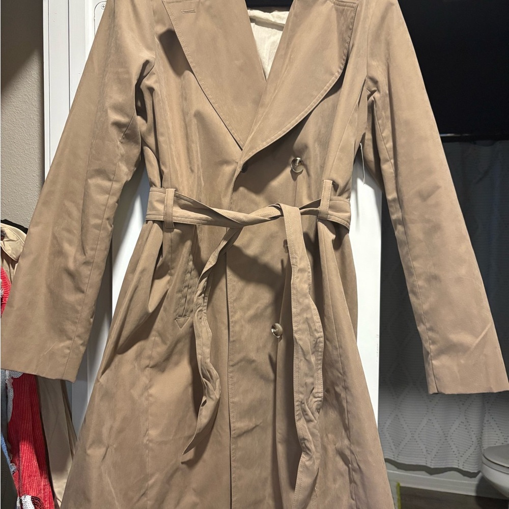 Amazon Essentials Women's Beige Trench Coat